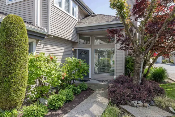 863 Roche Point Drive, North Vancouver For Sale - image 3