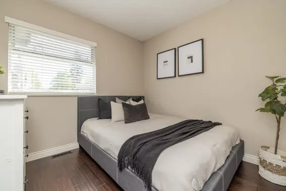 863 Roche Point Drive, North Vancouver For Sale - image 31