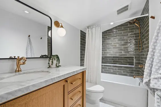 1335 Ridgewood Drive, North Vancouver For Sale - image 26