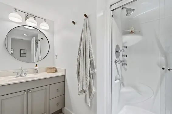 1335 Ridgewood Drive, North Vancouver For Sale - image 33