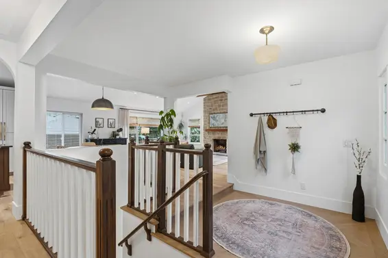 1335 Ridgewood Drive, North Vancouver For Sale - image 4