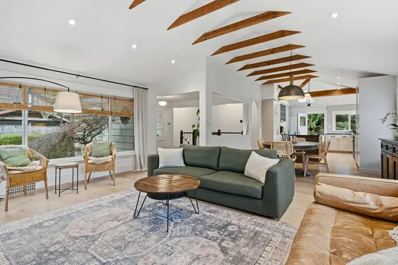 1335 Ridgewood Drive, North Vancouver For Sale - image 5