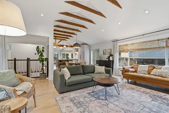 1335 Ridgewood Drive, North Vancouver For Sale - image 8