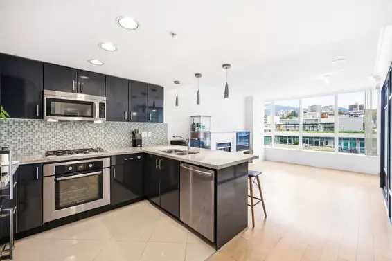 708 133 East Esplanade, North Vancouver For Sale - image 32