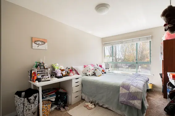 207 223 Mountain Highway, North Vancouver For Sale - image 11