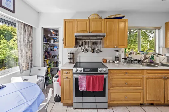 998 Fairway Drive, North Vancouver For Sale - image 18