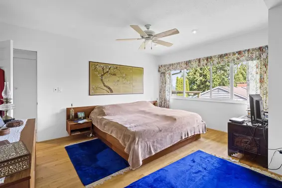 998 Fairway Drive, North Vancouver For Sale - image 22