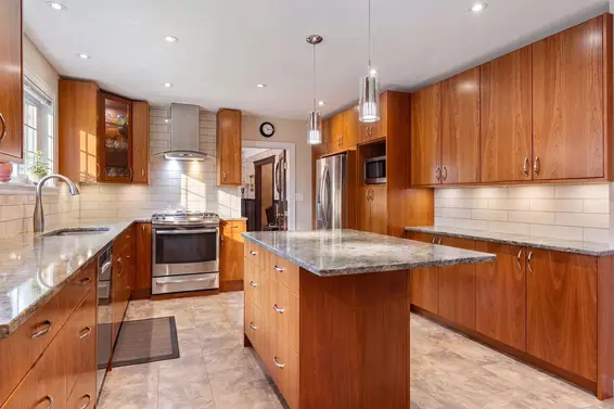 776 Westcot Place, West Vancouver For Sale - image 2