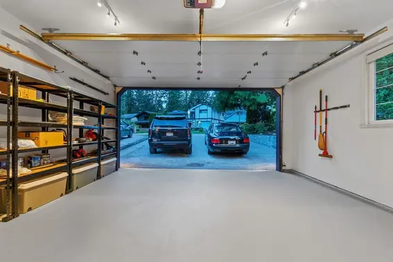 3998 Phyllis Road, North Vancouver For Sale - image 24