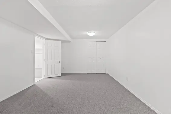 3998 Phyllis Road, North Vancouver For Sale - image 26