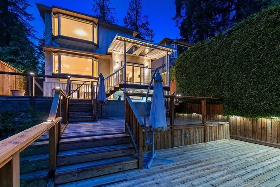 3998 Phyllis Road, North Vancouver For Sale - image 31
