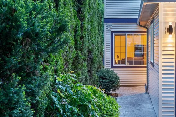 3998 Phyllis Road, North Vancouver For Sale - image 37