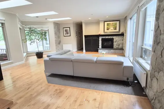 158 Stonegate Drive, West Vancouver For Sale - image 2