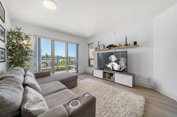 416 1633 Mackay Avenue, North Vancouver For Sale - image 3