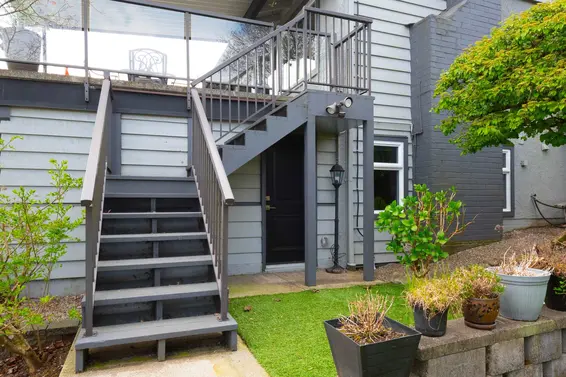 4300 Dollar Road, North Vancouver For Sale - image 35