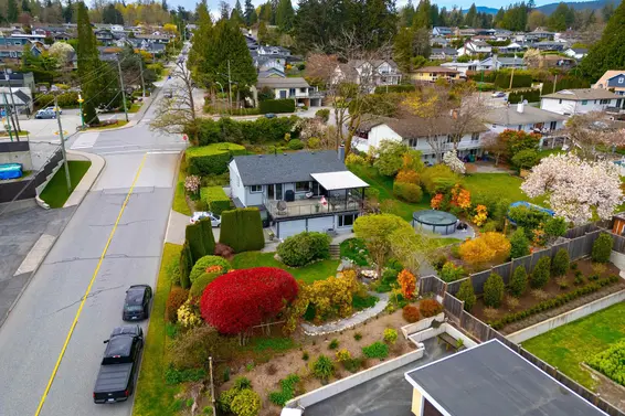 4300 Dollar Road, North Vancouver For Sale - image 39