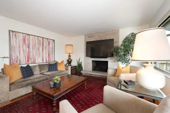 4300 Dollar Road, North Vancouver For Sale - image 7