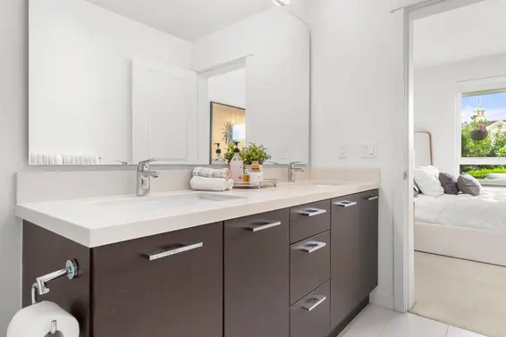 101 717 Chesterfield Avenue, North Vancouver For Sale - image 18