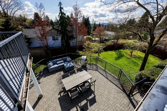 2094 Viewlynn Drive, North Vancouver For Sale - image 15
