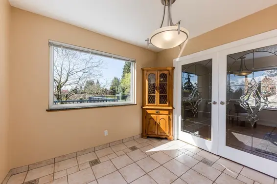 2094 Viewlynn Drive, North Vancouver For Sale - image 24