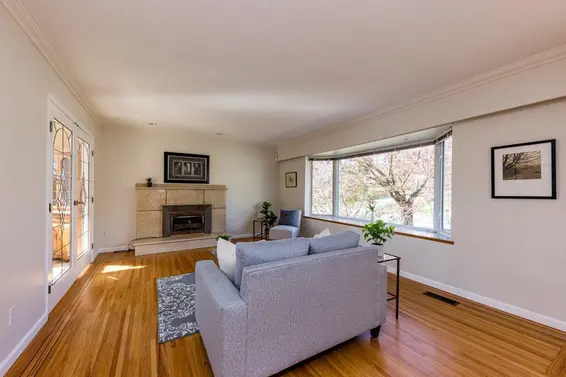 2094 Viewlynn Drive, North Vancouver For Sale - image 31