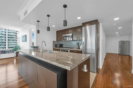 502 133 East Esplanade, North Vancouver For Sale - image 10