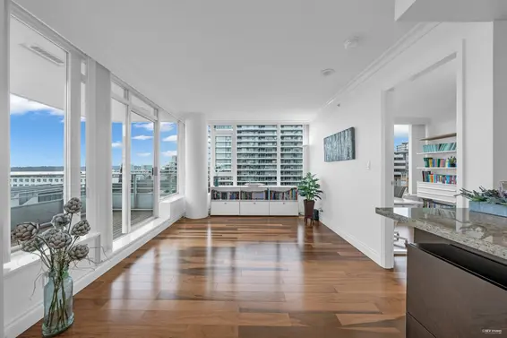 502 133 East Esplanade, North Vancouver For Sale - image 16