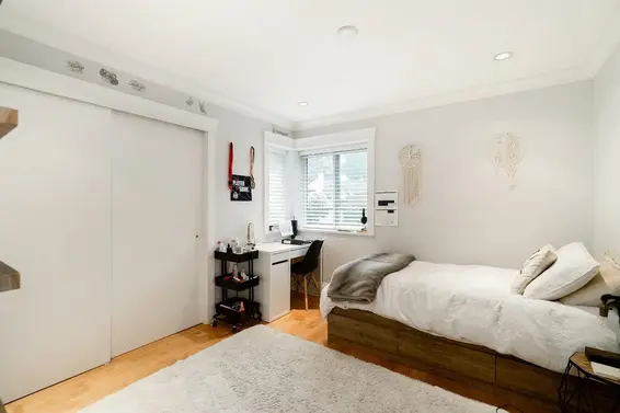 4820 Headland Drive, West Vancouver For Sale - image 21