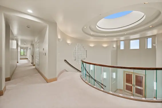 828 Beachview Drive, North Vancouver For Sale - image 14