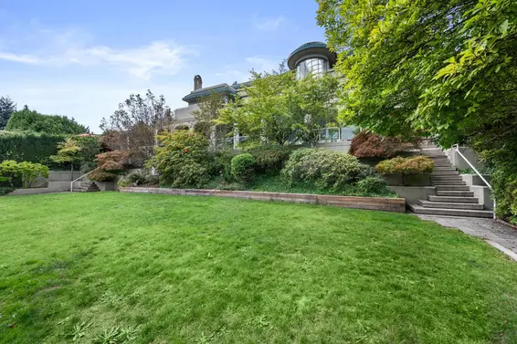 828 Beachview Drive, North Vancouver For Sale - image 31