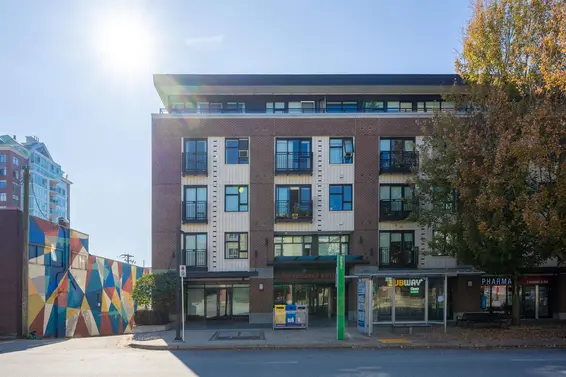 409 111 East 3rd Street, North Vancouver
