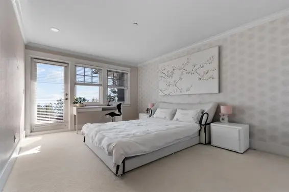 4668 Clovelly Walk, West Vancouver For Sale - image 17