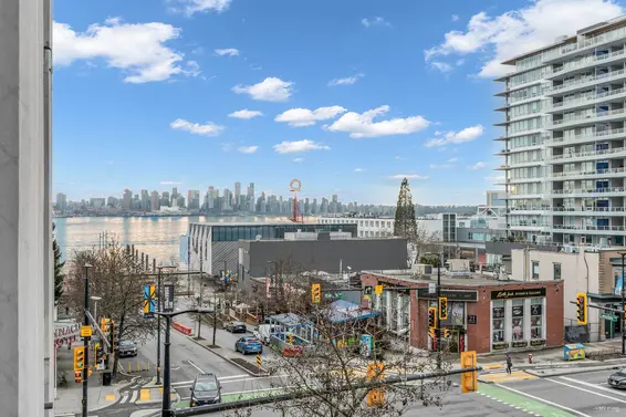 409 100 East Esplanade Street, North Vancouver For Sale - image 2