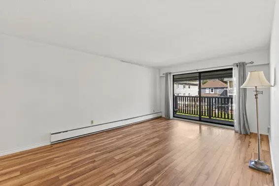 315 310 West 3rd Street, North Vancouver For Sale - image 3