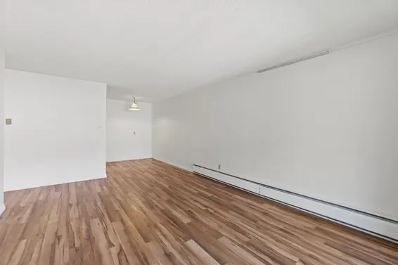 315 310 West 3rd Street, North Vancouver For Sale - image 7