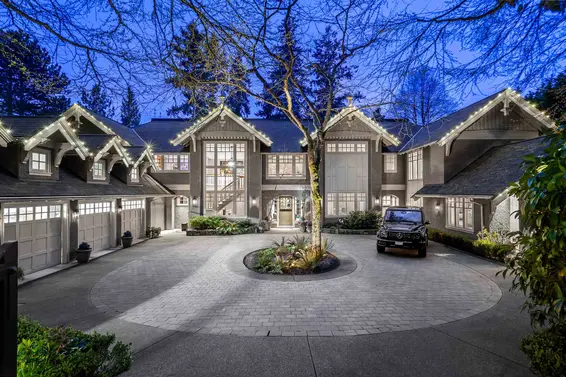 2958 Mathers Crescent, West Vancouver