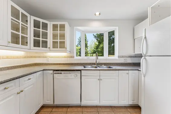 865 East 12th Street, North Vancouver For Sale - image 9