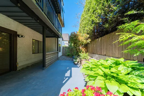 102 150 East 5th Street, North Vancouver For Sale - image 21