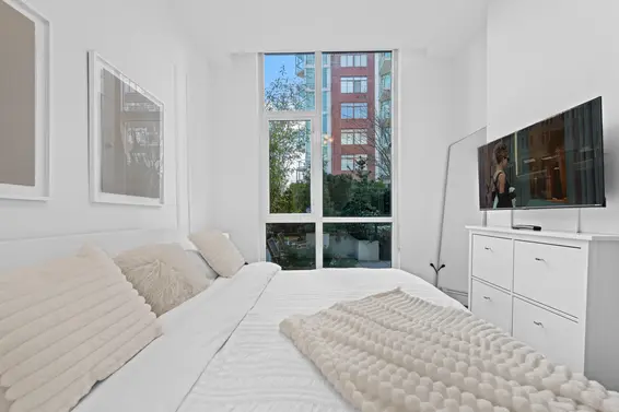 105 131 East 3rd Street, North Vancouver For Sale - image 17