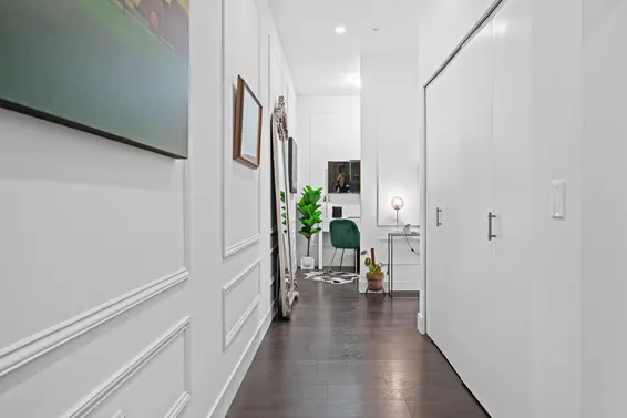 105 131 East 3rd Street, North Vancouver For Sale - image 21