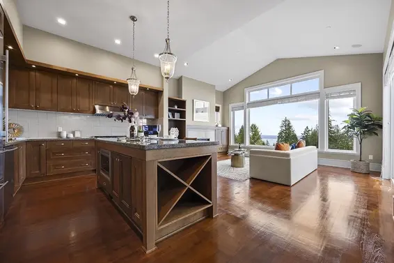 2546 Marr Creek Court, West Vancouver For Sale - image 12