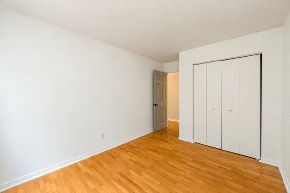 403 555 West 28th Street, North Vancouver For Sale - image 16