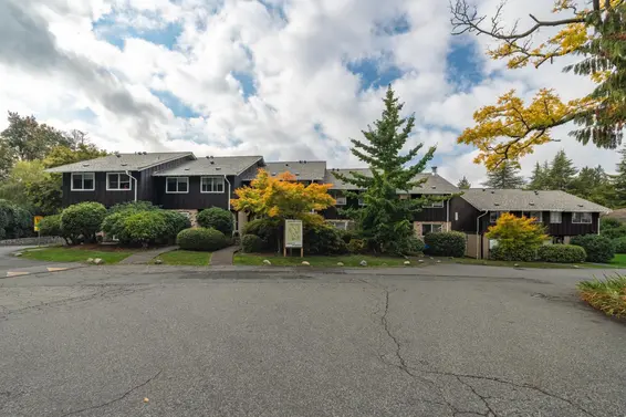 403 555 West 28th Street, North Vancouver For Sale - image 21