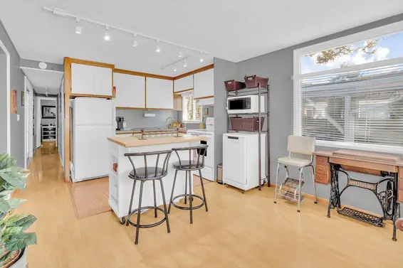 460 Sundance Crescent, West Vancouver For Sale - image 17