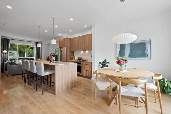 16 533 East 3rd Street, North Vancouver For Sale - image 16