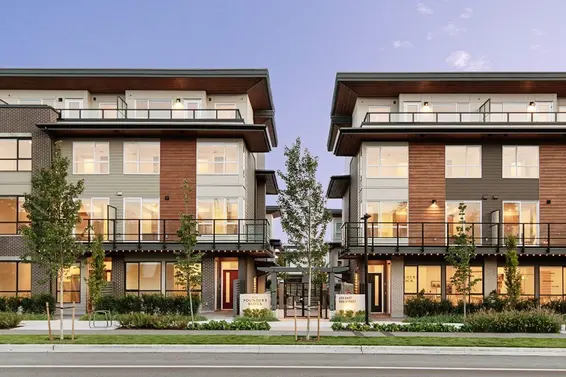 16 533 East 3rd Street, North Vancouver For Sale - image 2