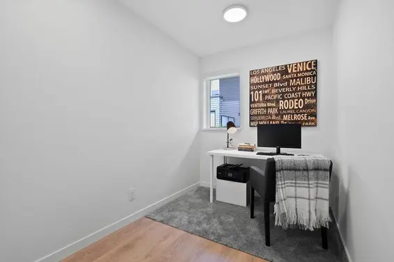 16 533 East 3rd Street, North Vancouver For Sale - image 21