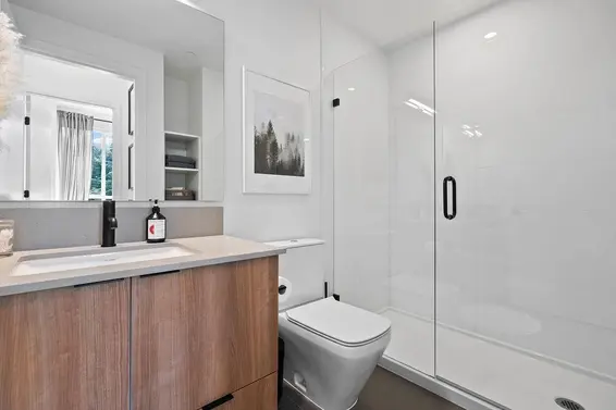 16 533 East 3rd Street, North Vancouver For Sale - image 27