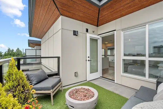 16 533 East 3rd Street, North Vancouver For Sale - image 35