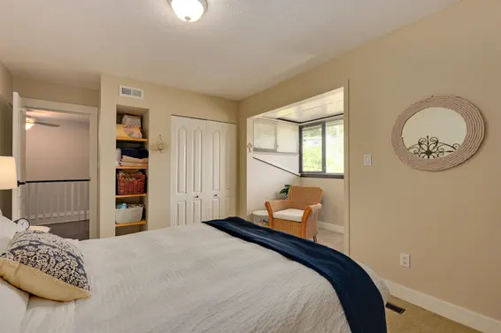 3821 Lonsdale Avenue, North Vancouver For Sale - image 22